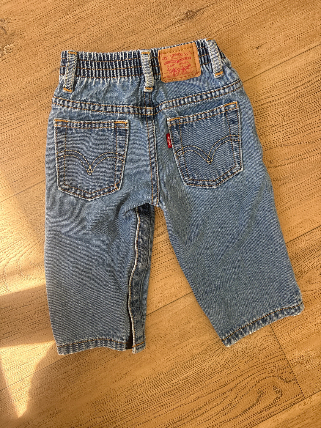 Elastic back baby vintage Levi’s