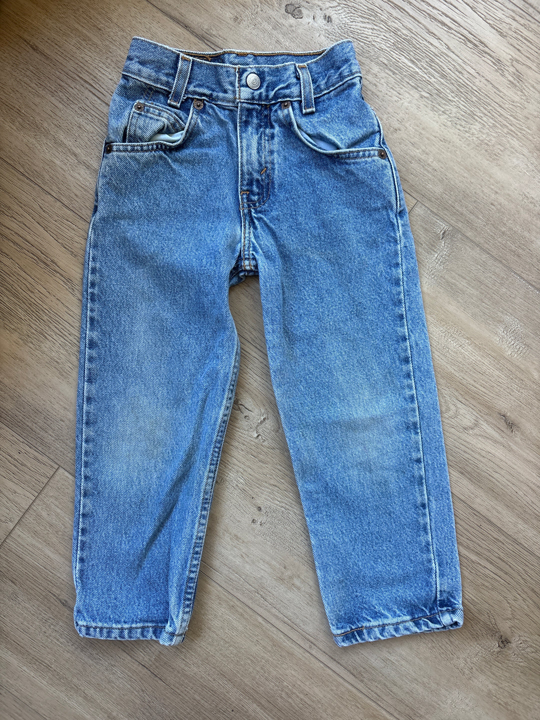 Vintage Levi slim waist jeans
