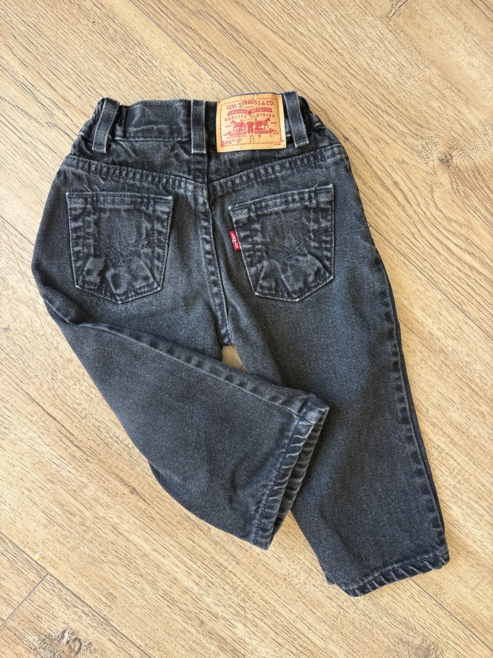 Washed black vintage Levi’s