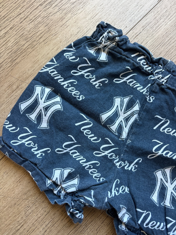 Vintage Yankee ruffle shorts