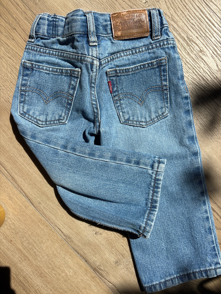 Relaxed fit vintage Levi’s
