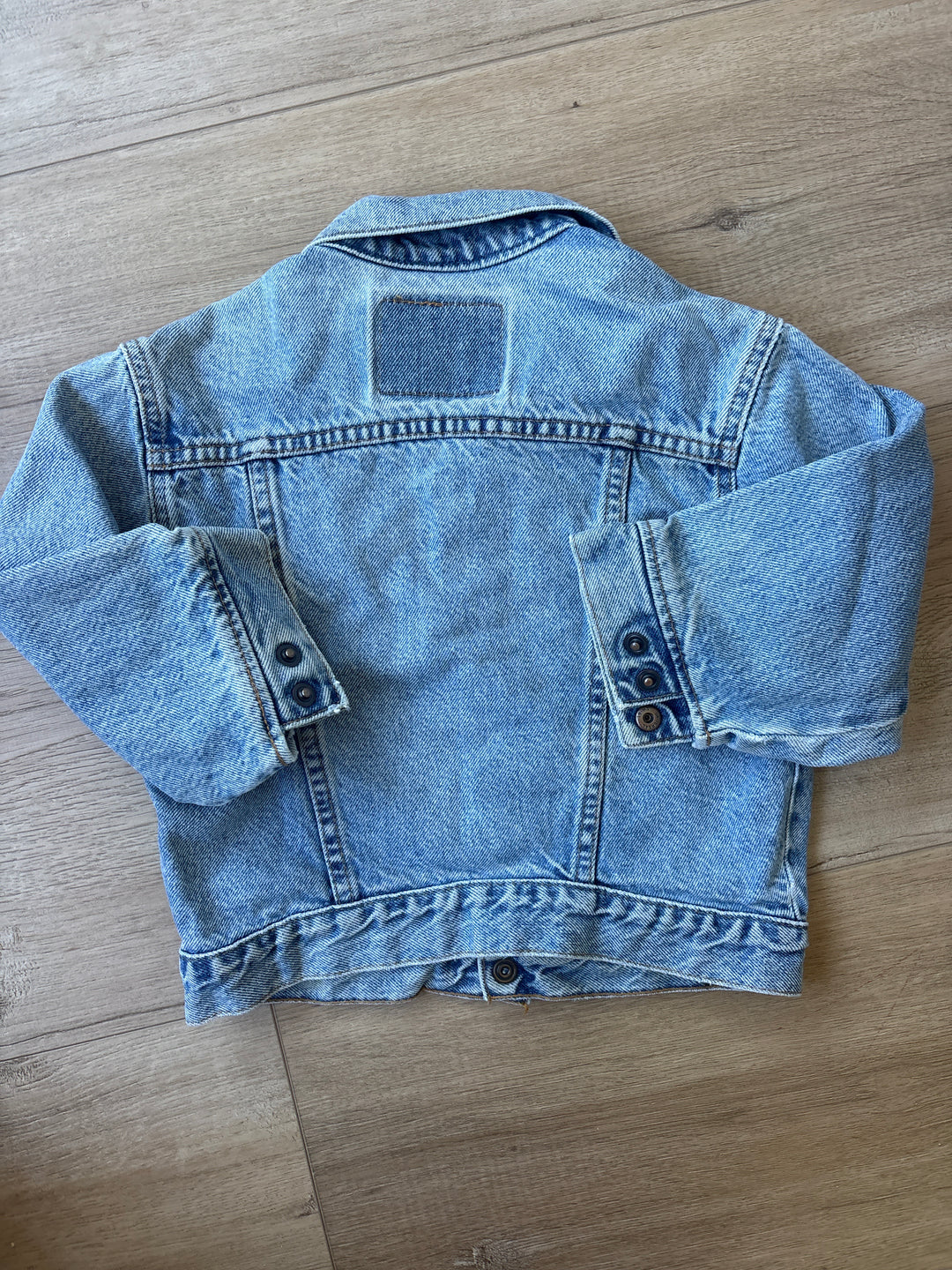 The perfect vintage Levi jean jacket