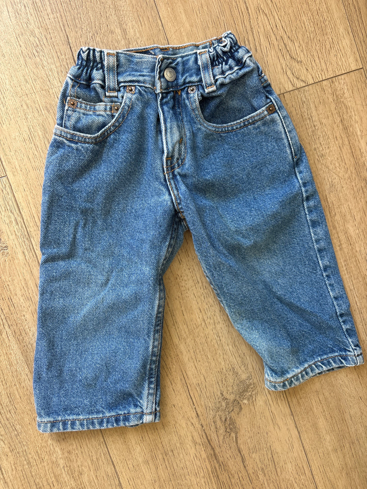 Loose fit vintage little Levi’s