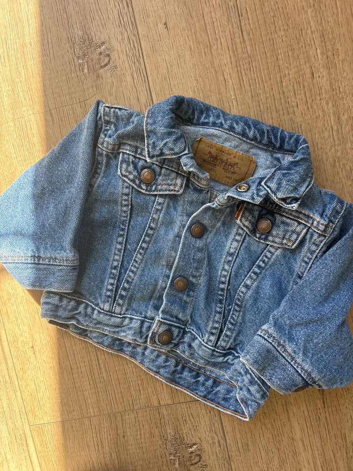 Baby’s first vintage Levi Jean jacket