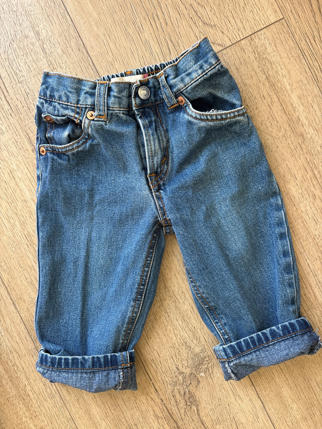 Elastic back vintage little Levi’s