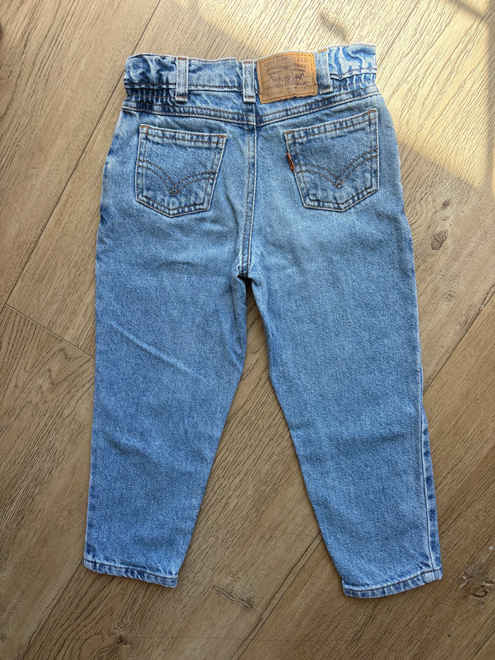 Orange tab high waited Levi’s