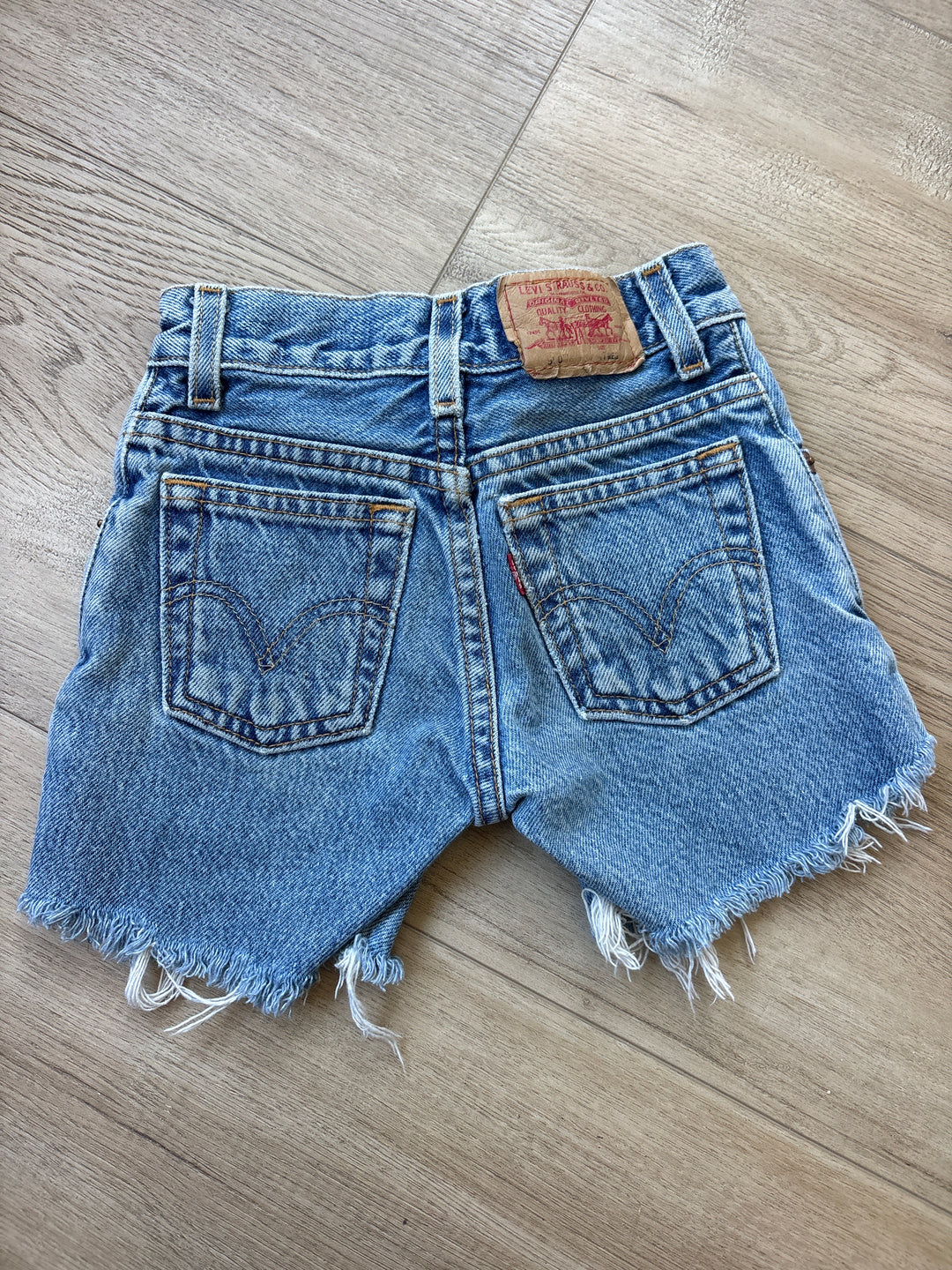 Vintage Levi cut off Jean shorts