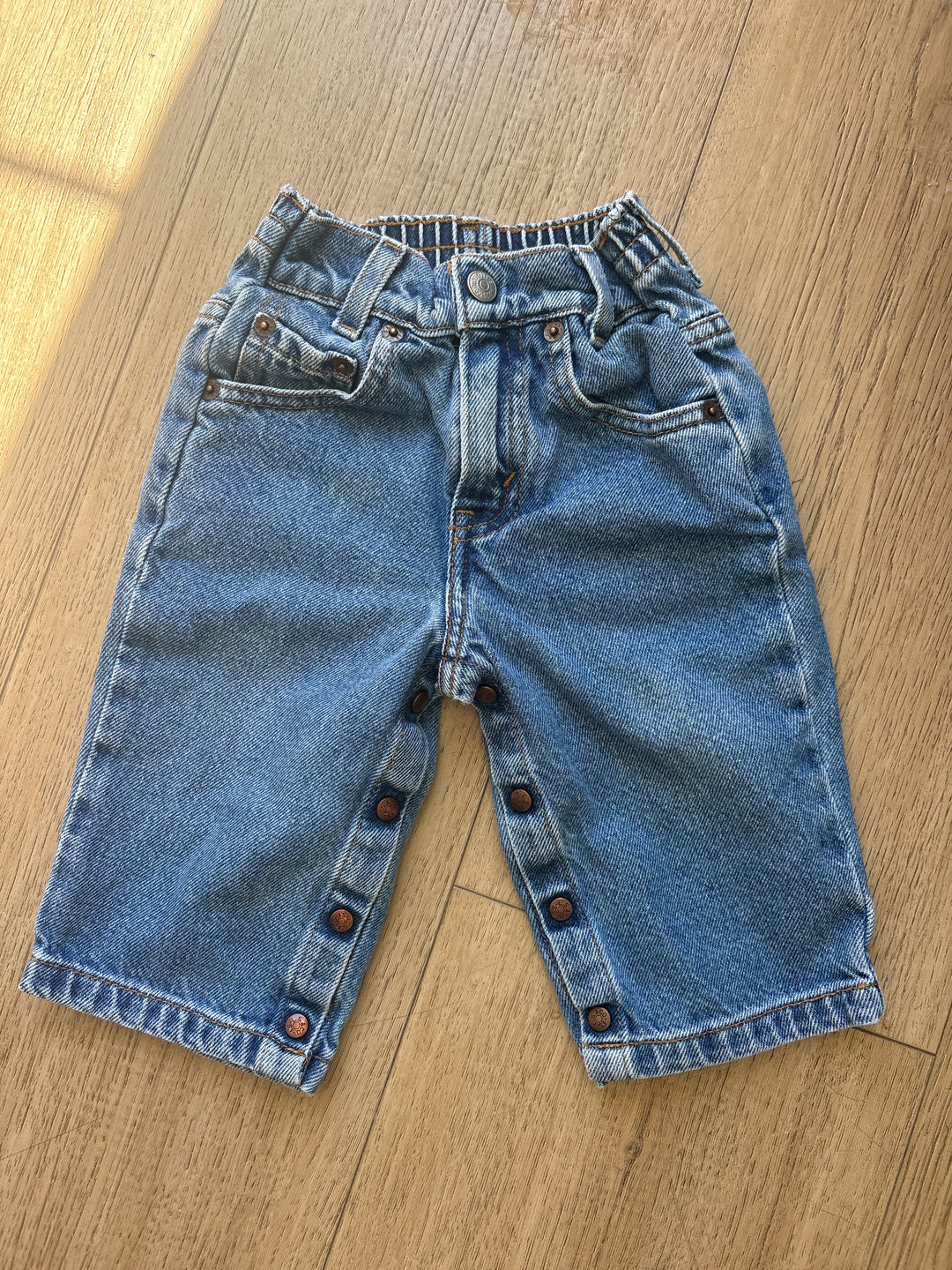 Snap bottom baby Levi’s