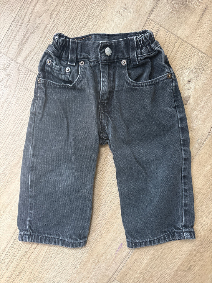 Faded black vintage Levi’s