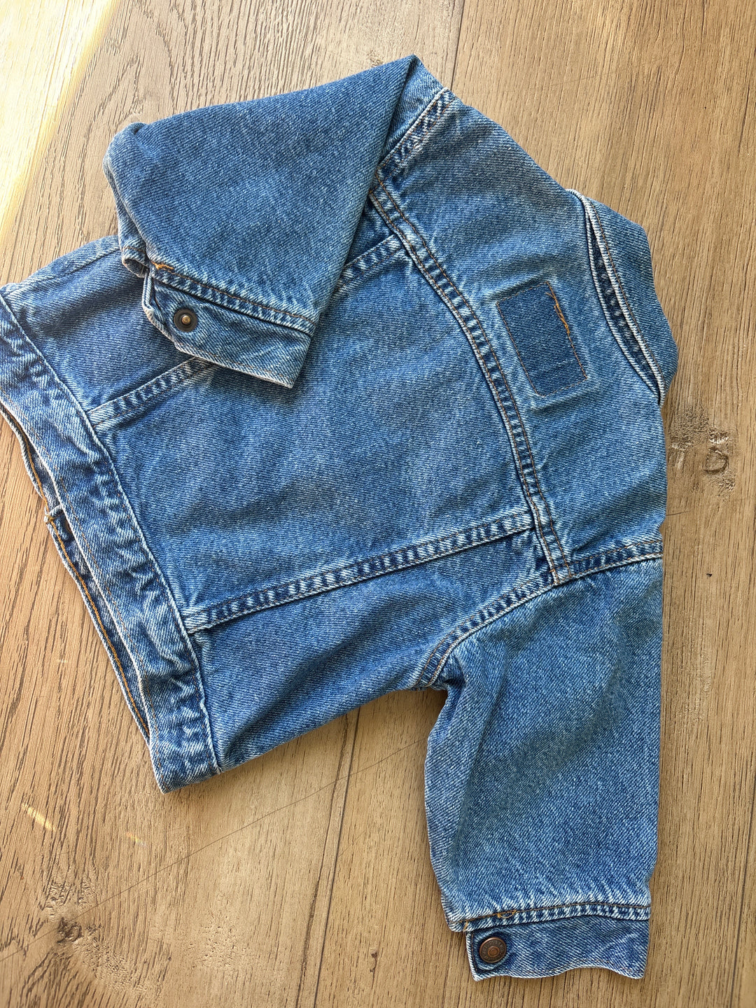 Perfect condition vintage Levi jean jacket