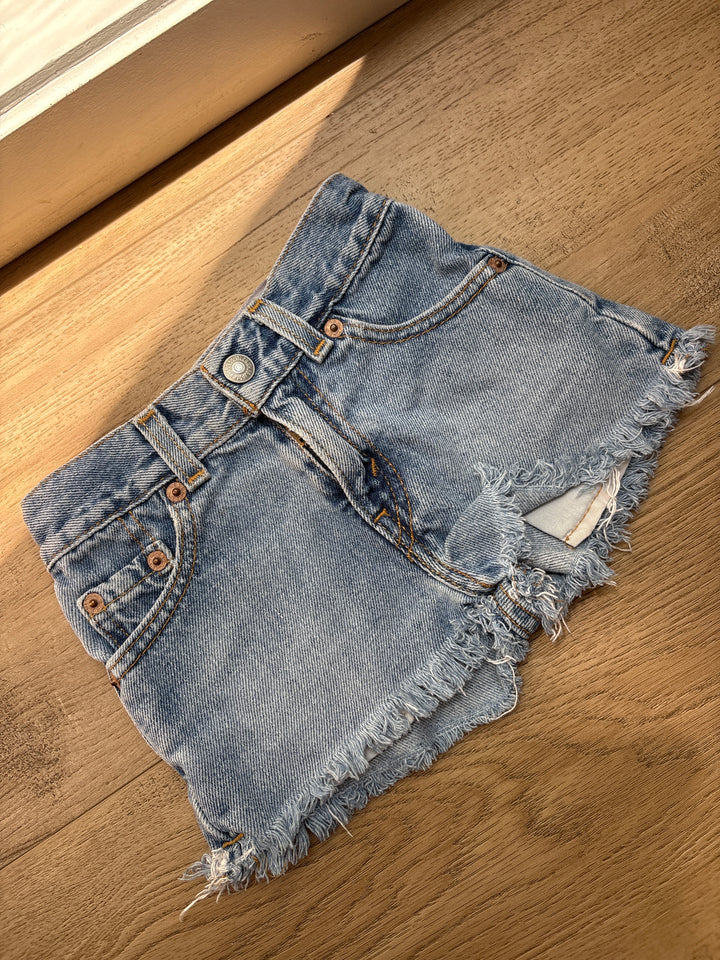Vintage Levi Jean shorts