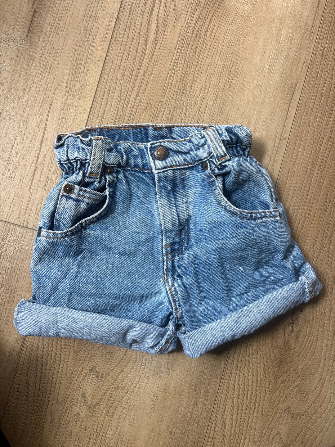 Paperbag vintage Levi jean shorts