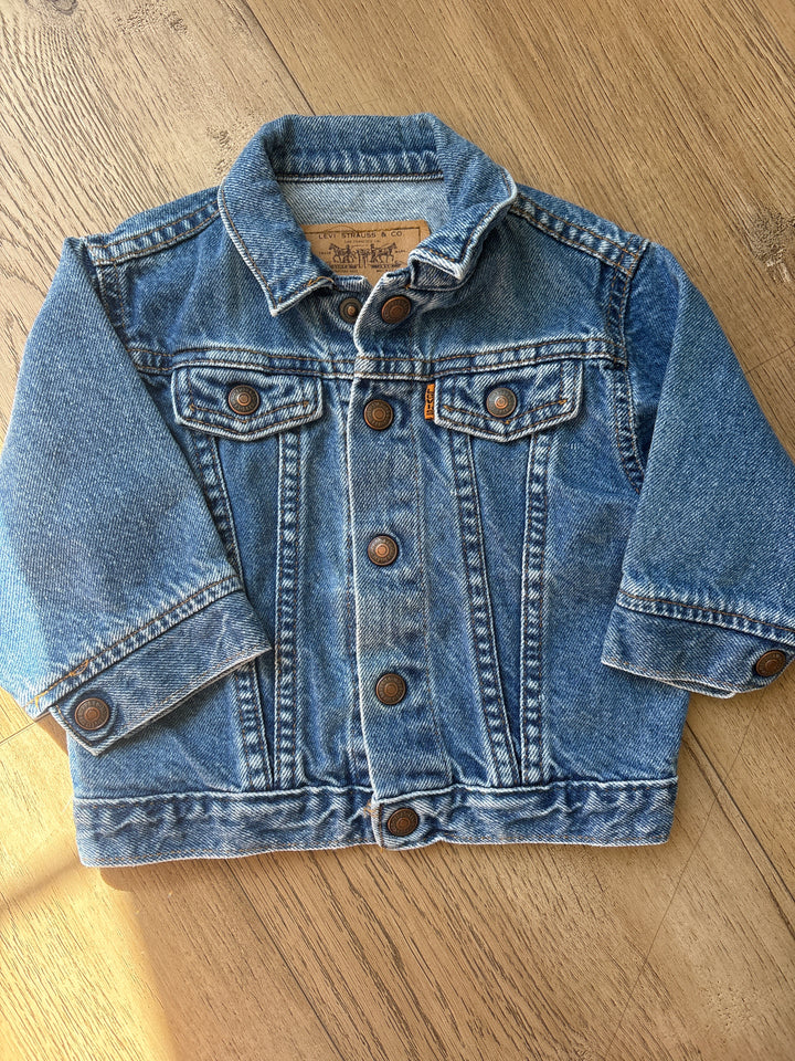 Perfect condition vintage Levi jean jacket
