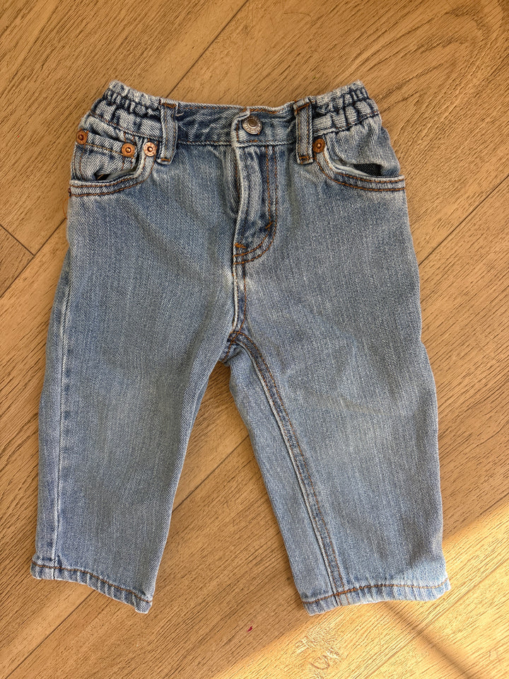 Light wash vintage little Levi’s