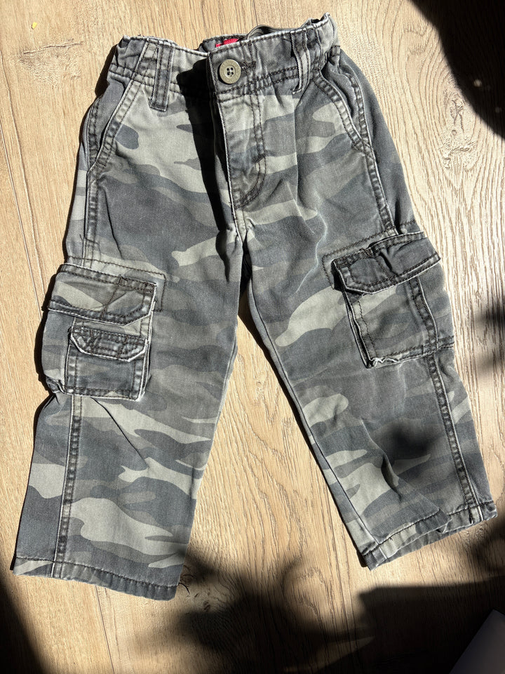 Vintage Levi cargo pants
