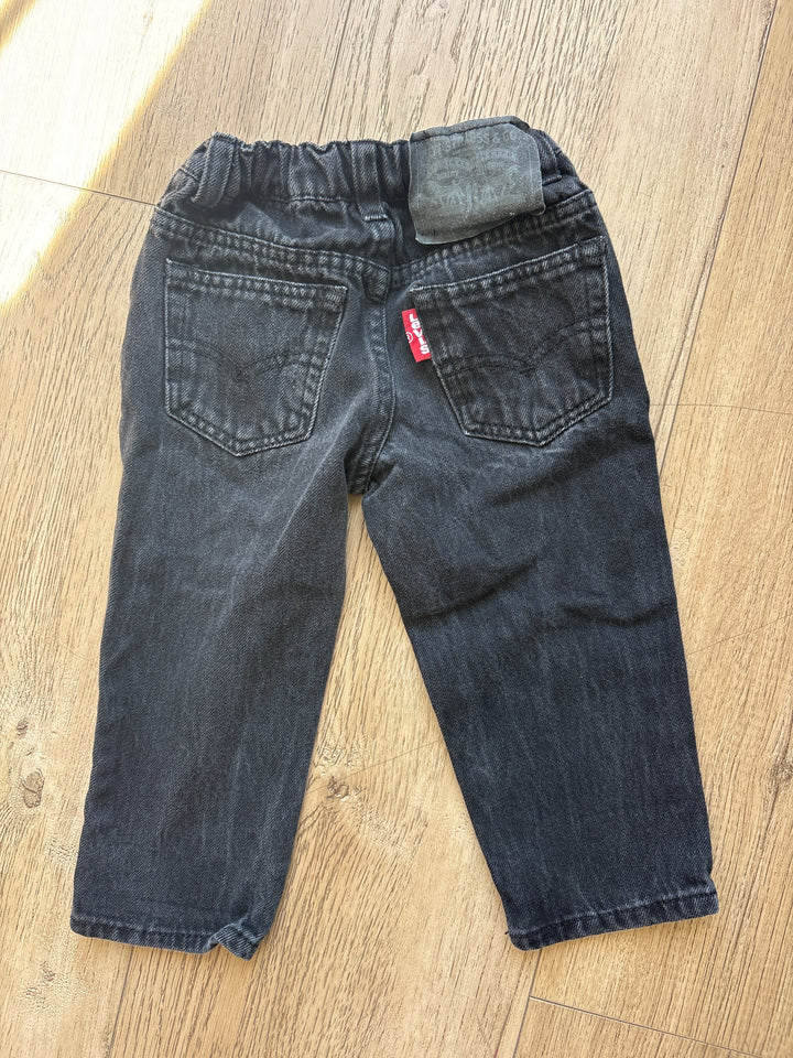 All washed black vintage Levi’s