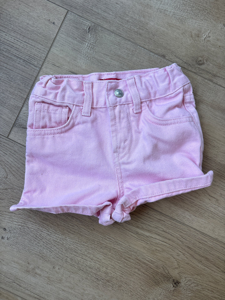 Light pink vintage Levi jean shorts