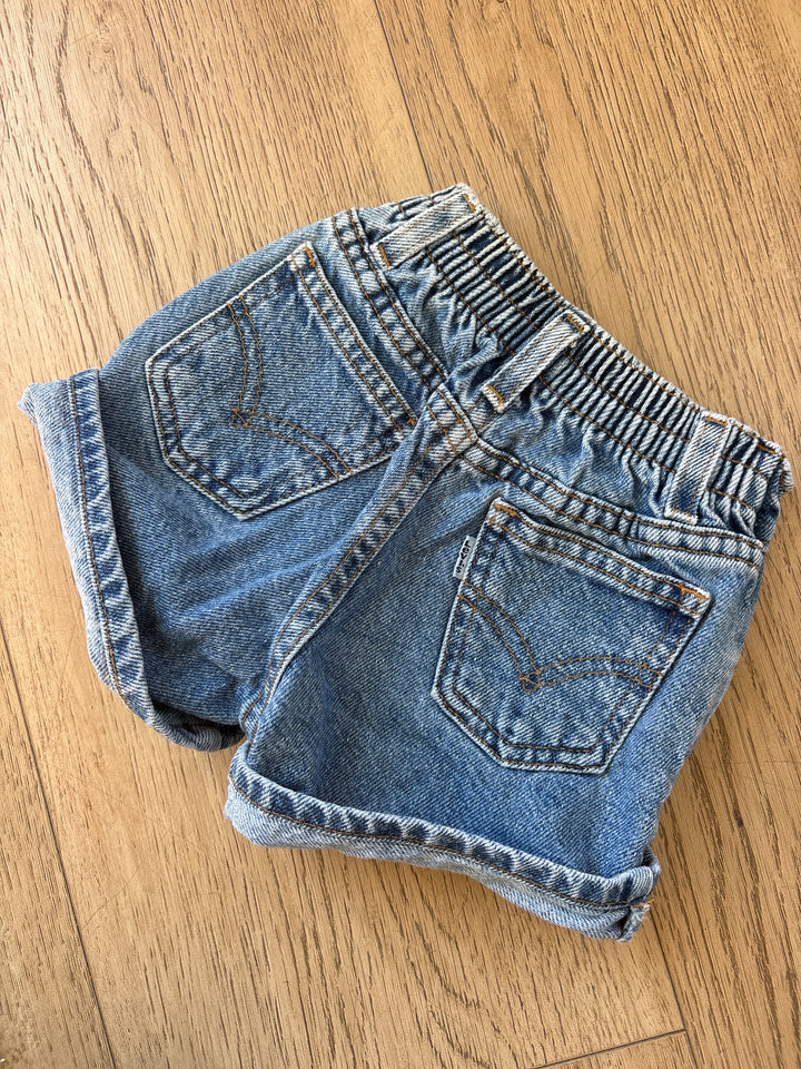 White tab vintage Levi jean shorts