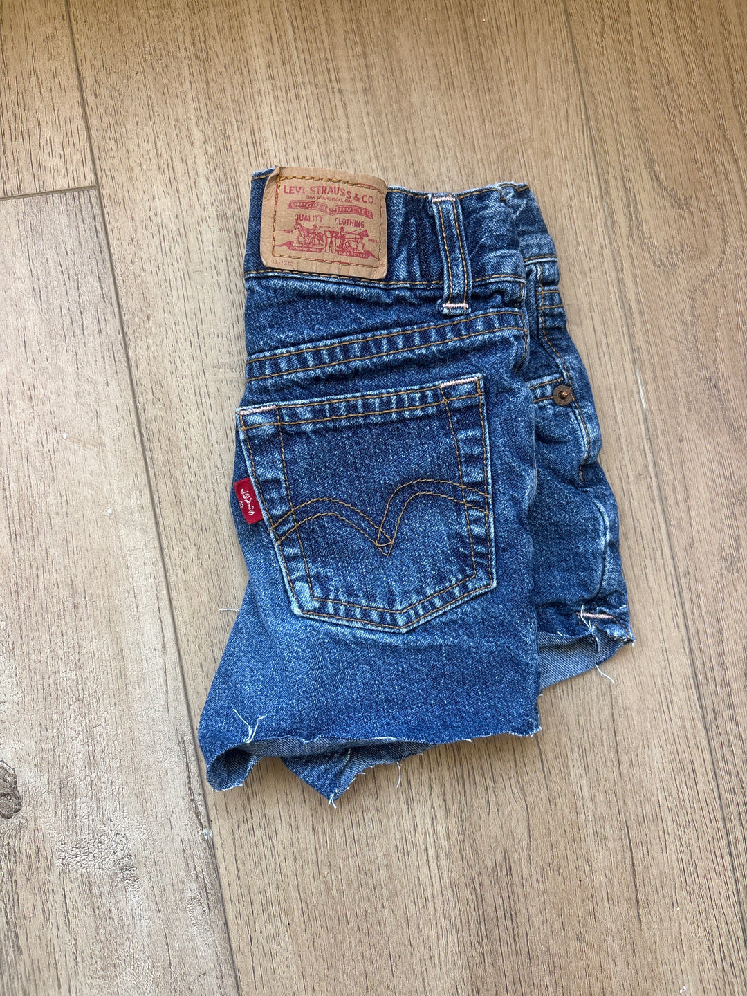 Vintage Levi cut off Jean shorts