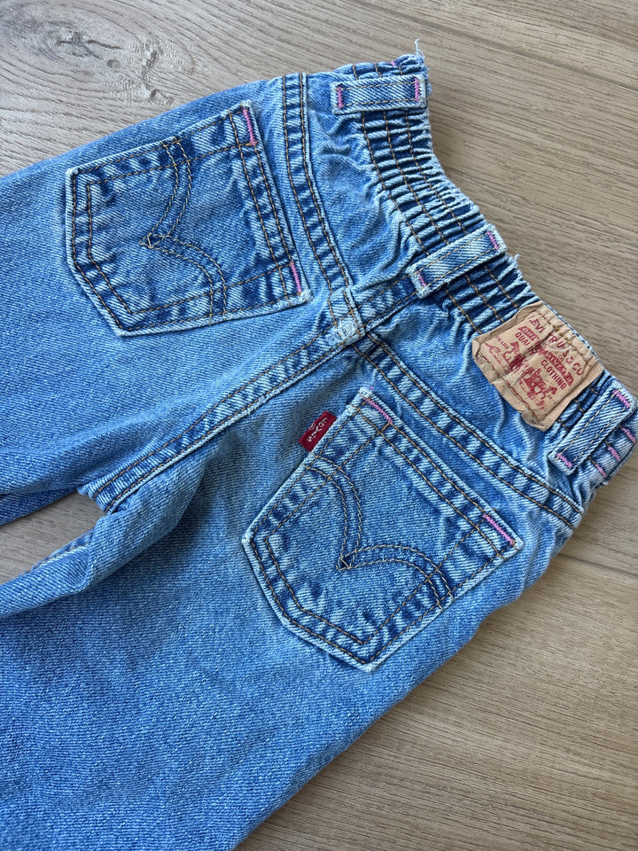 Vintage little Levi’s with pink stitching