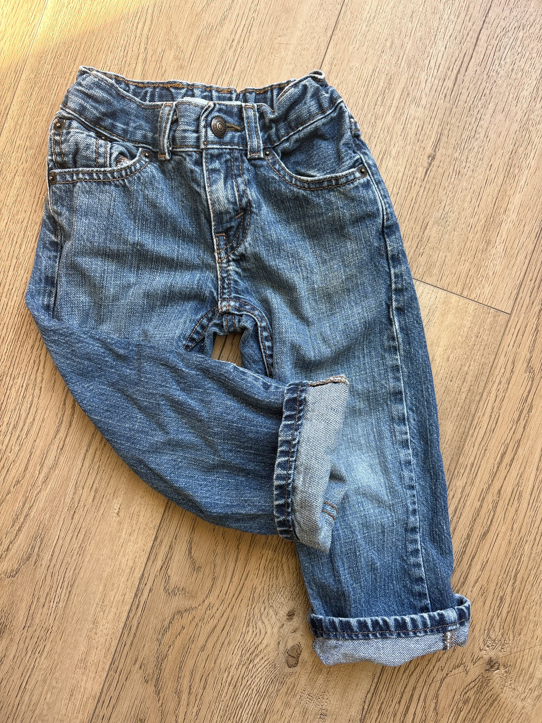 Stretchy fit vintage Levi’s