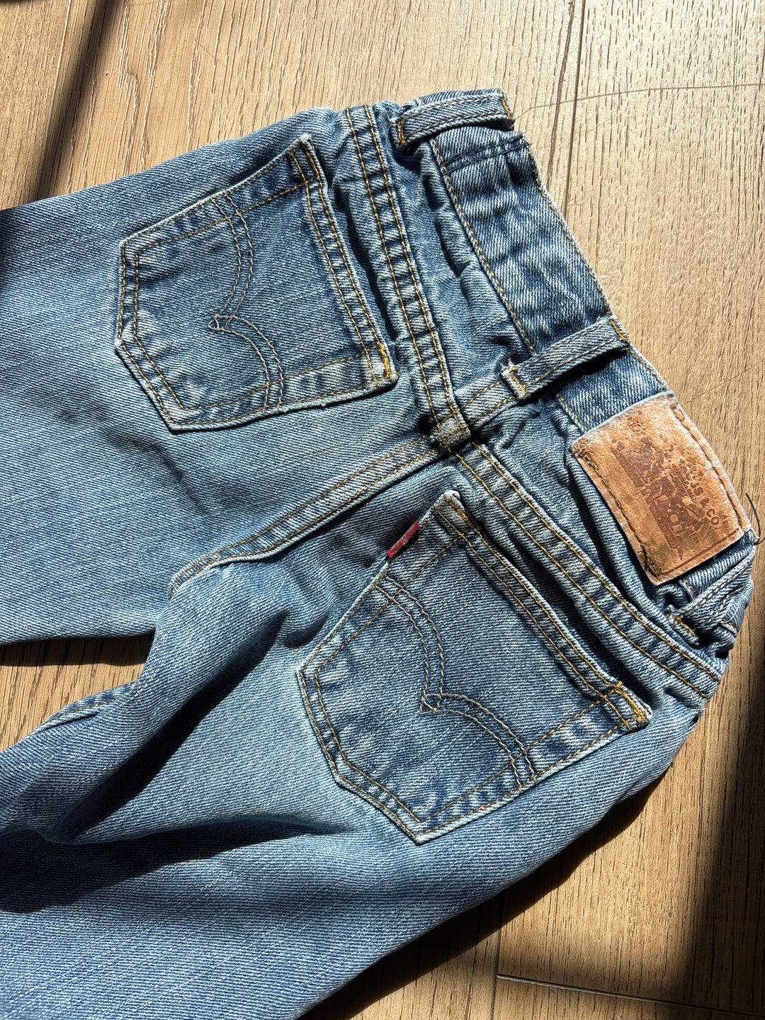 Distress detail vintage Levi’s