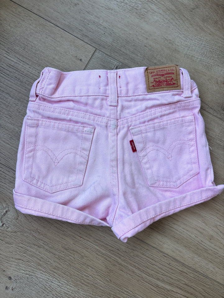 Light pink vintage Levi jean shorts